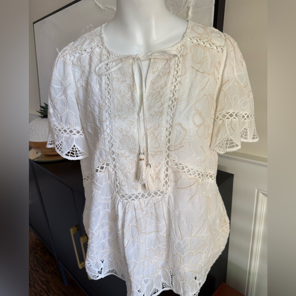 Anthropologie Women's Feather Bone Adler Embroidered and crochetes Blouse